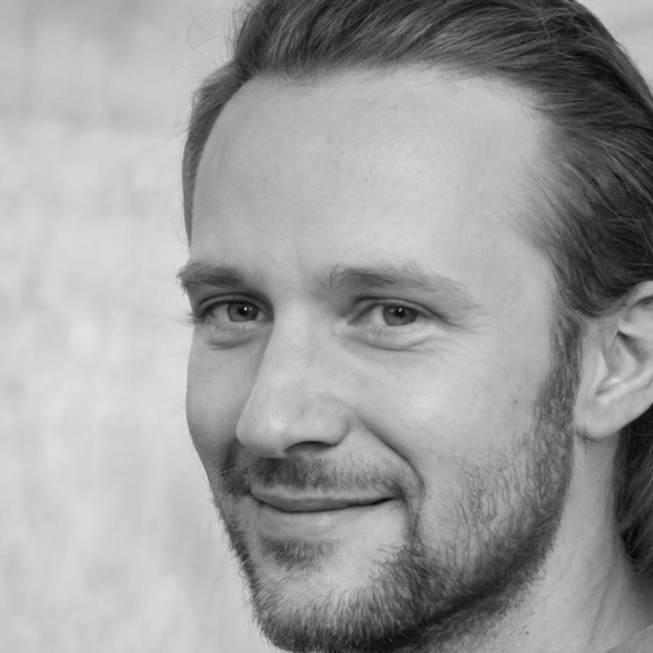 Consultant budgétaire lors d'une session